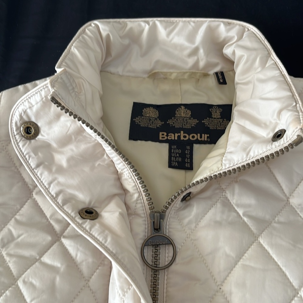 Barbour Cavalry cream quilted slim fitting jacket Size 10